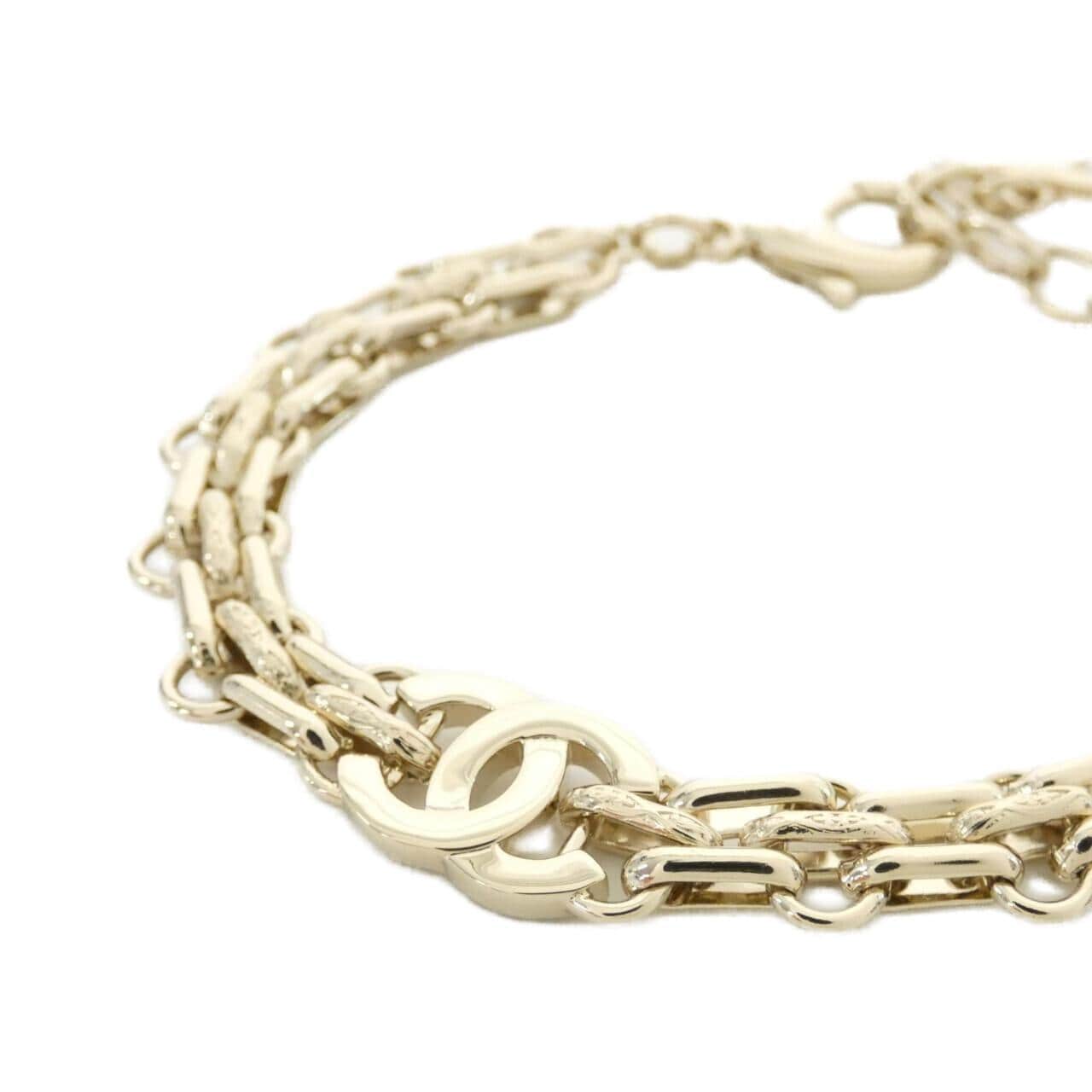 CHANEL ABG086 Accessories 3