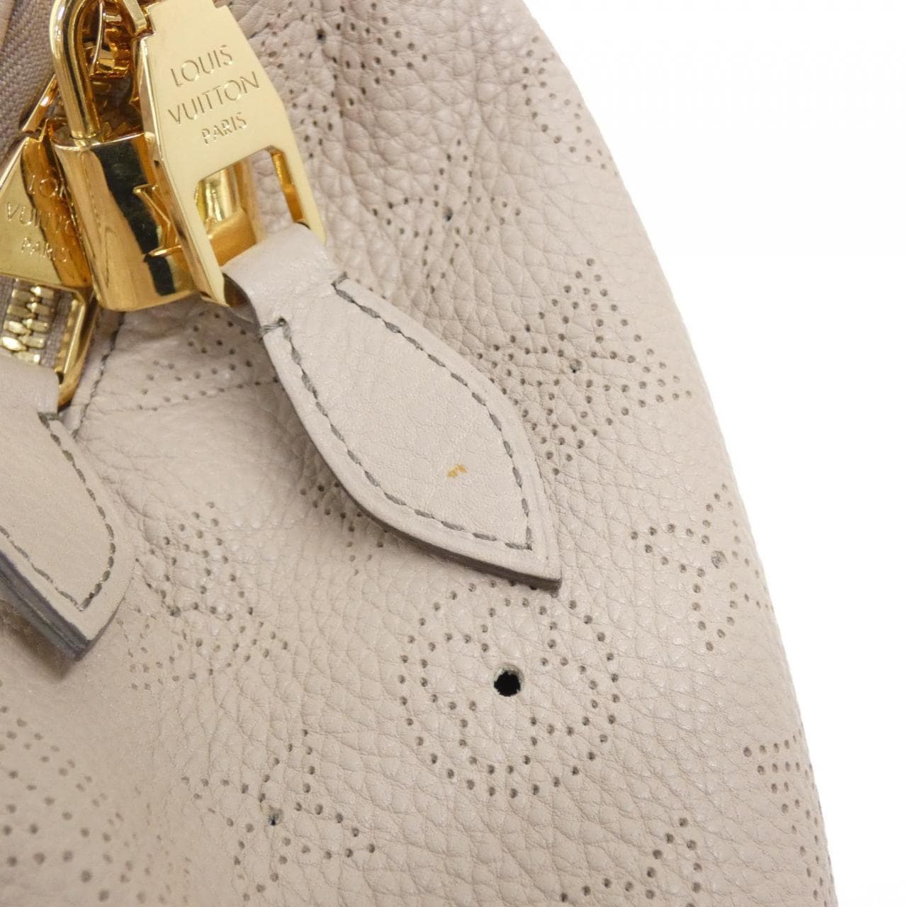 LOUIS VUITTON Mahina M97141 Shoulder 5