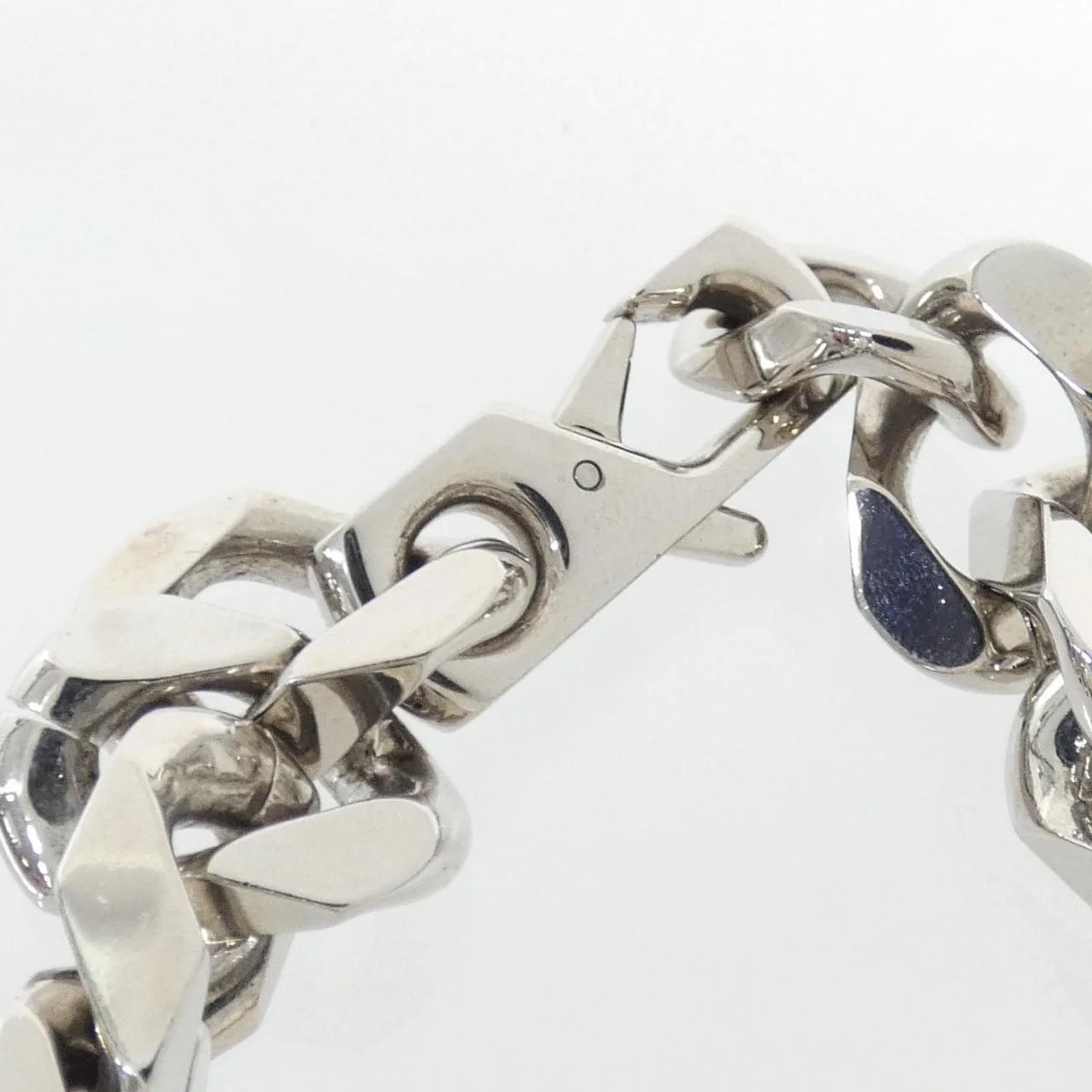 LOUIS VUITTON M00855 配飾 Monogram 3