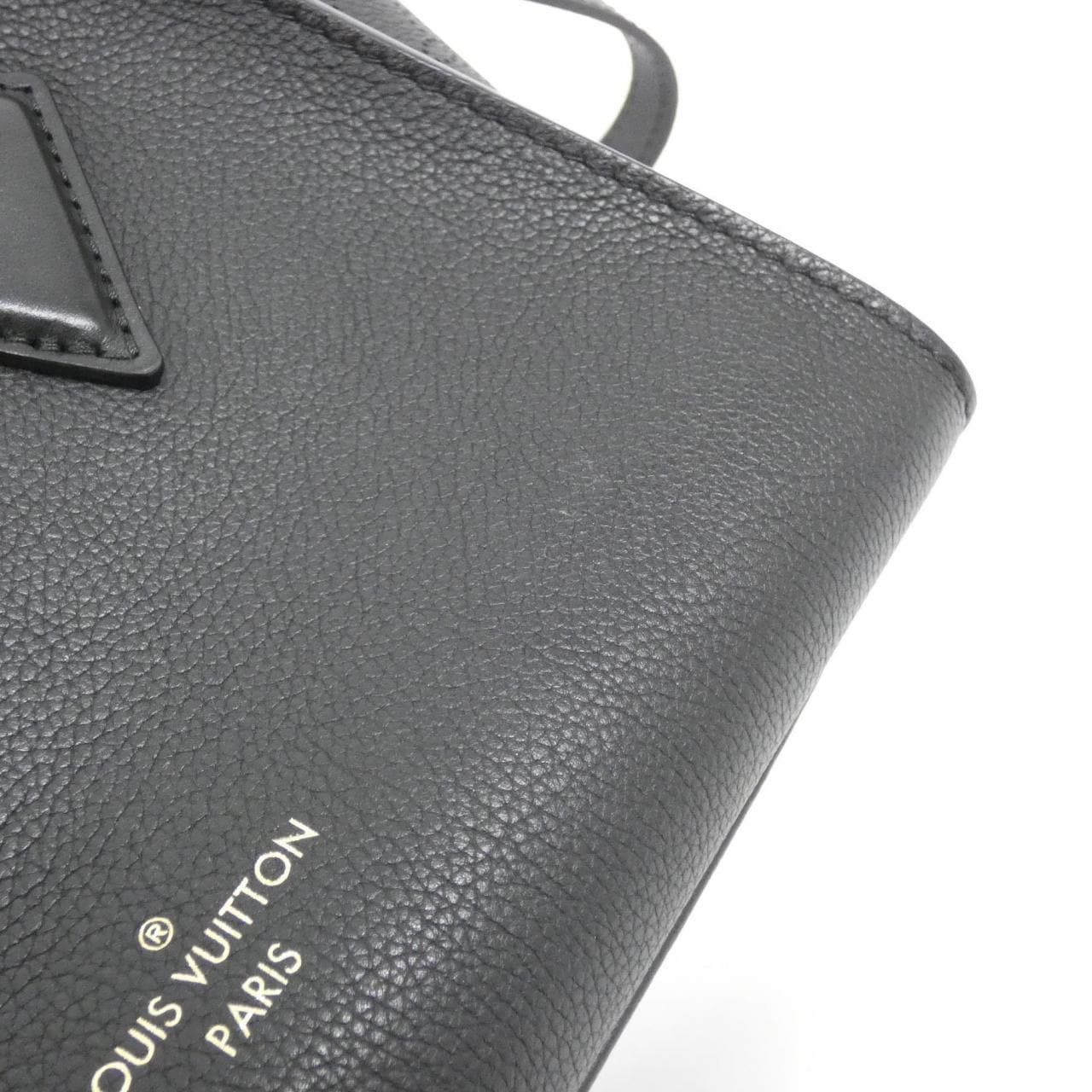 LOUIS VUITTON M21546 手提包 4