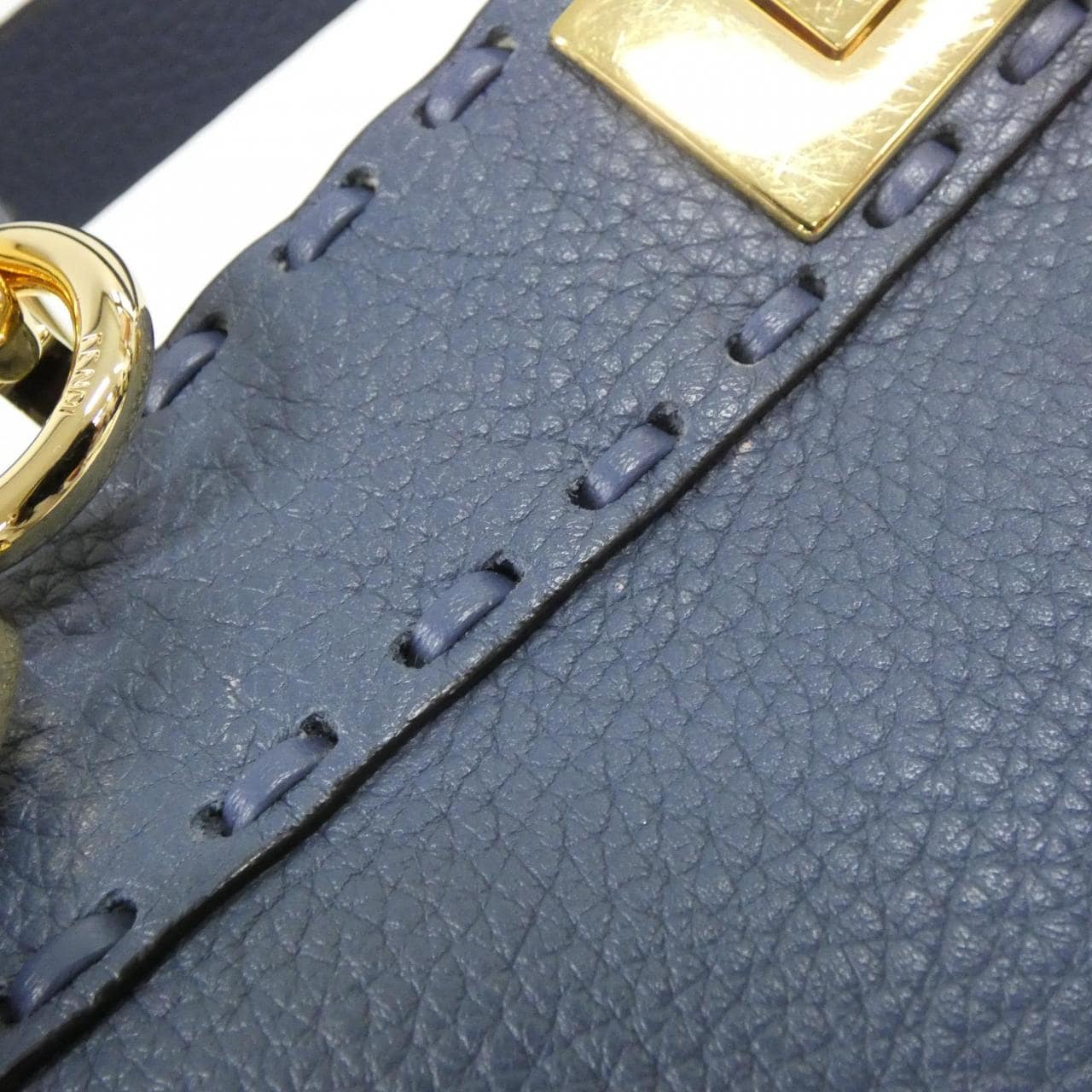 FENDI Peekaboo 8BN321 ANT2 手提包 4
