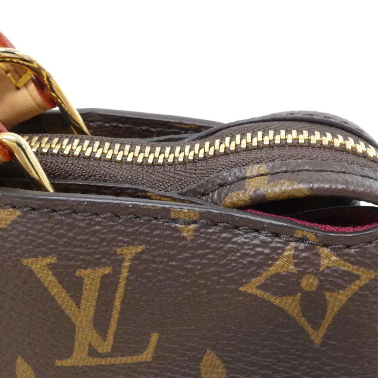 LOUIS VUITTON M45900 Handbag Monogram 3