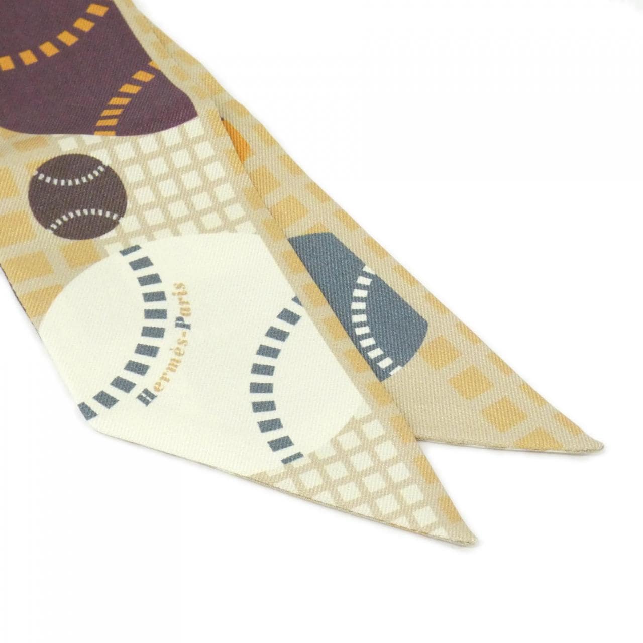 HERMES TWILLY Scarf 2