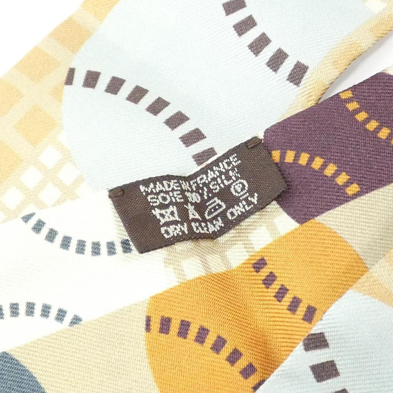 HERMES TWILLY Scarf 4