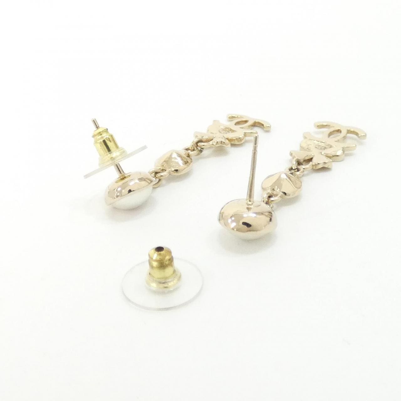 CHANEL AB8208 Accessories 3