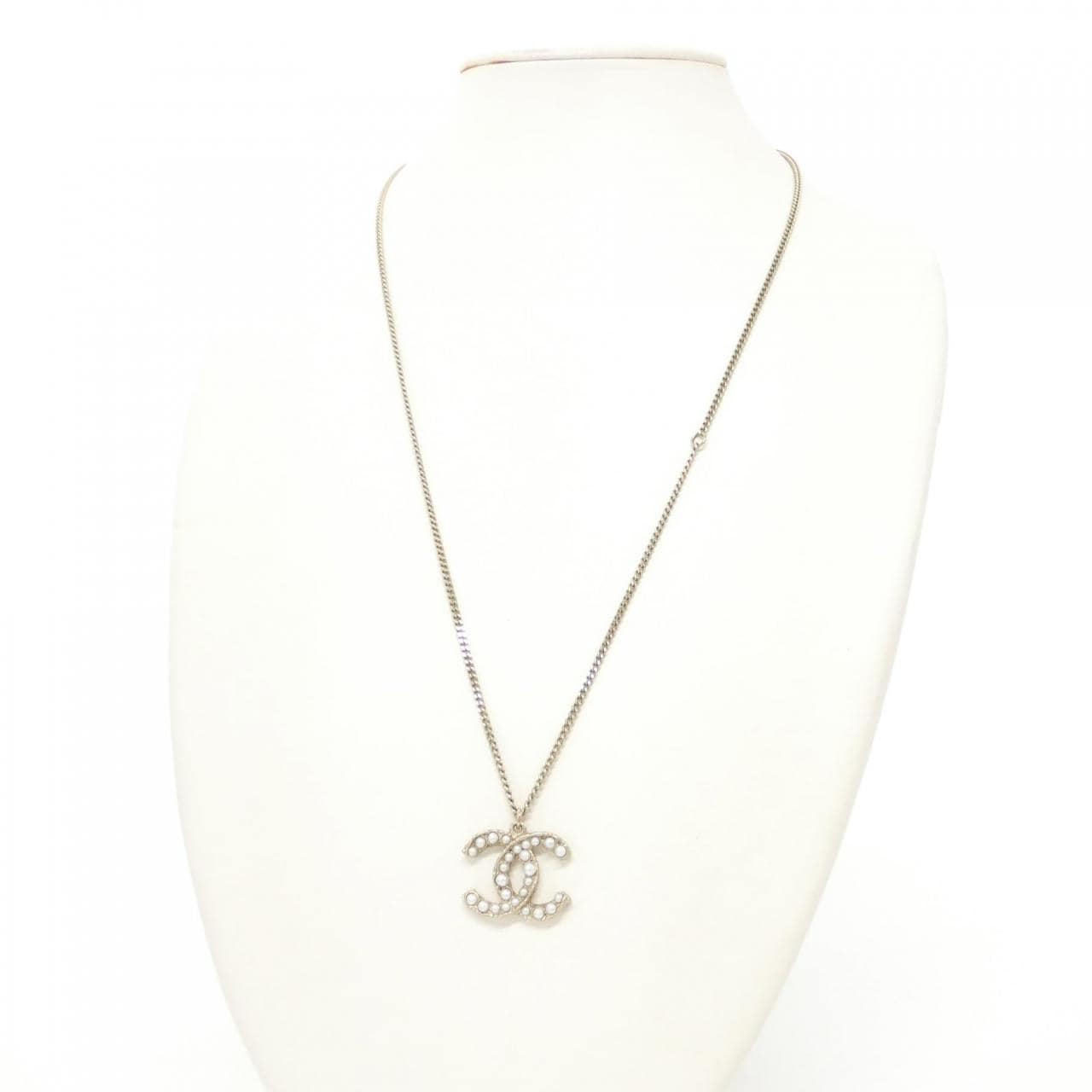CHANEL 60621 5