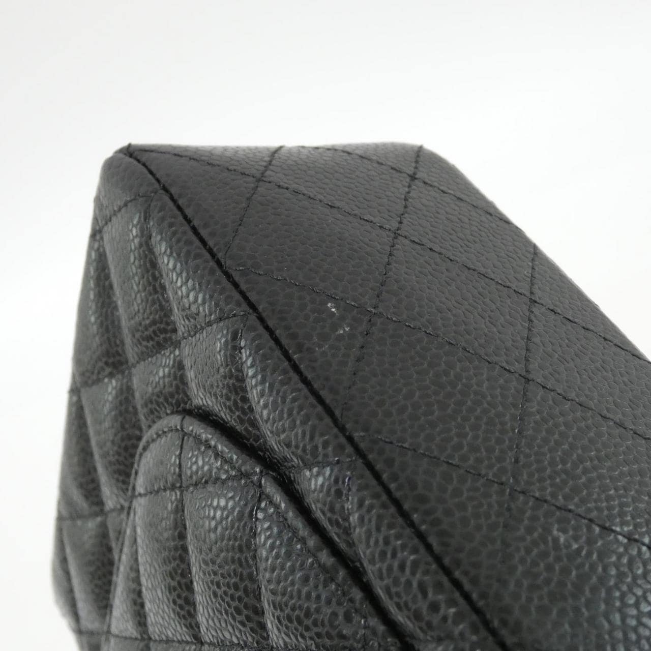 CHANEL Matelasse 1113 Shoulder Grained Calfskin 3