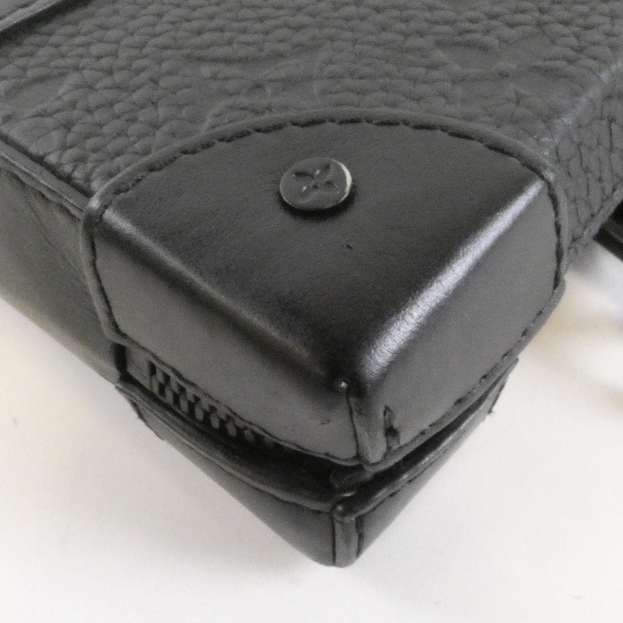 LOUIS VUITTON Soft Trunk M80224 肩背包 Monogram 2