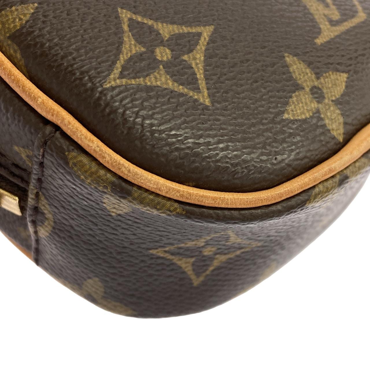 LOUIS VUITTON Pochette M51870 Shoulder Monogram 3