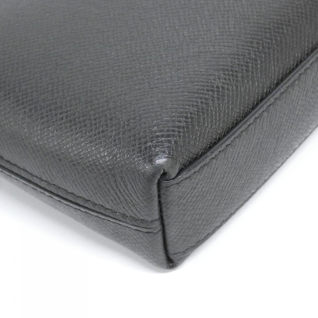 LOUIS VUITTON Pochette M30505 Shoulder 3
