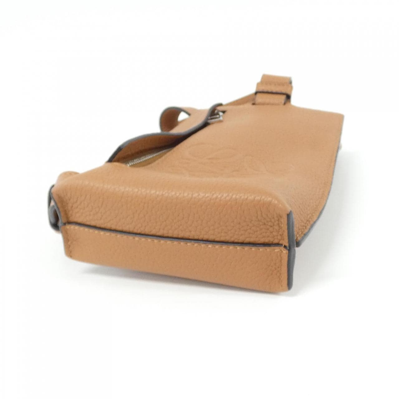 LOEWE C500P02X02 肩背包 3