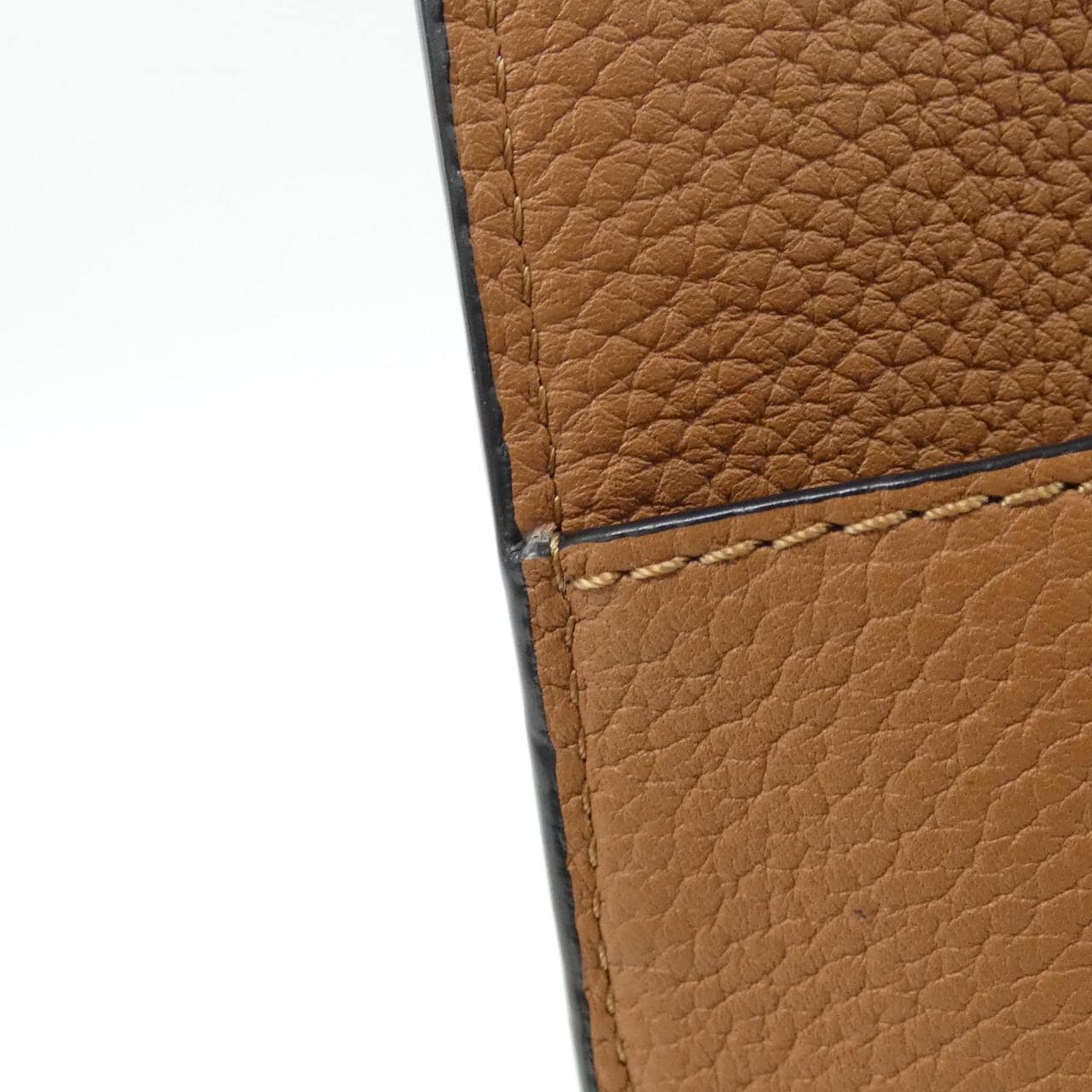LOEWE C500P02X02 肩背包 4