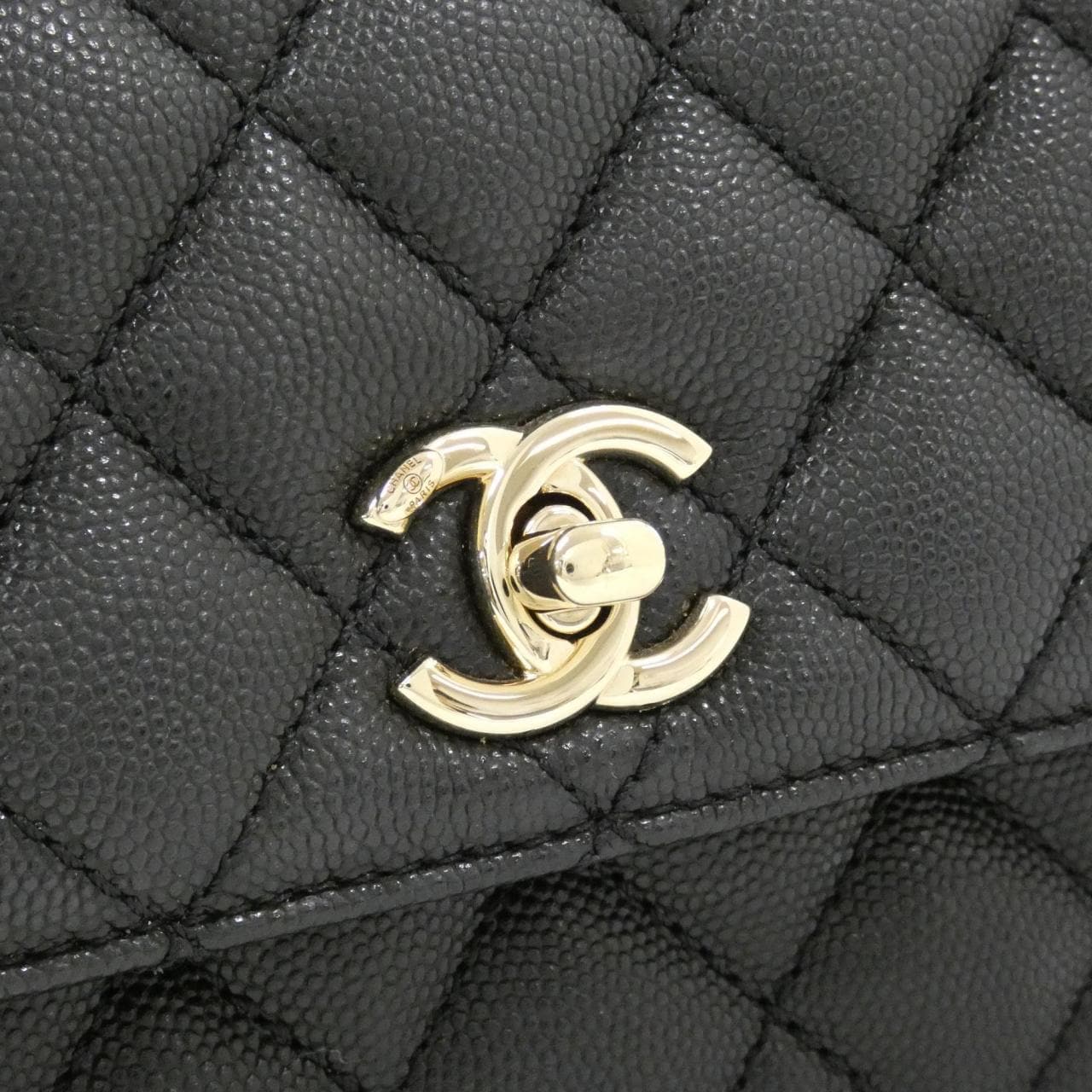 CHANEL Matelasse 92990 Handbag Grained Calfskin 4