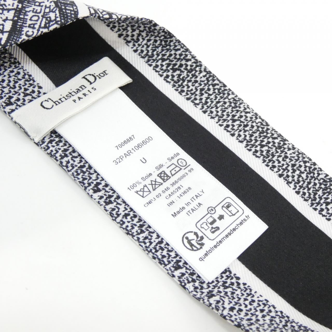 DIOR 32PAR106I600 Scarf 3