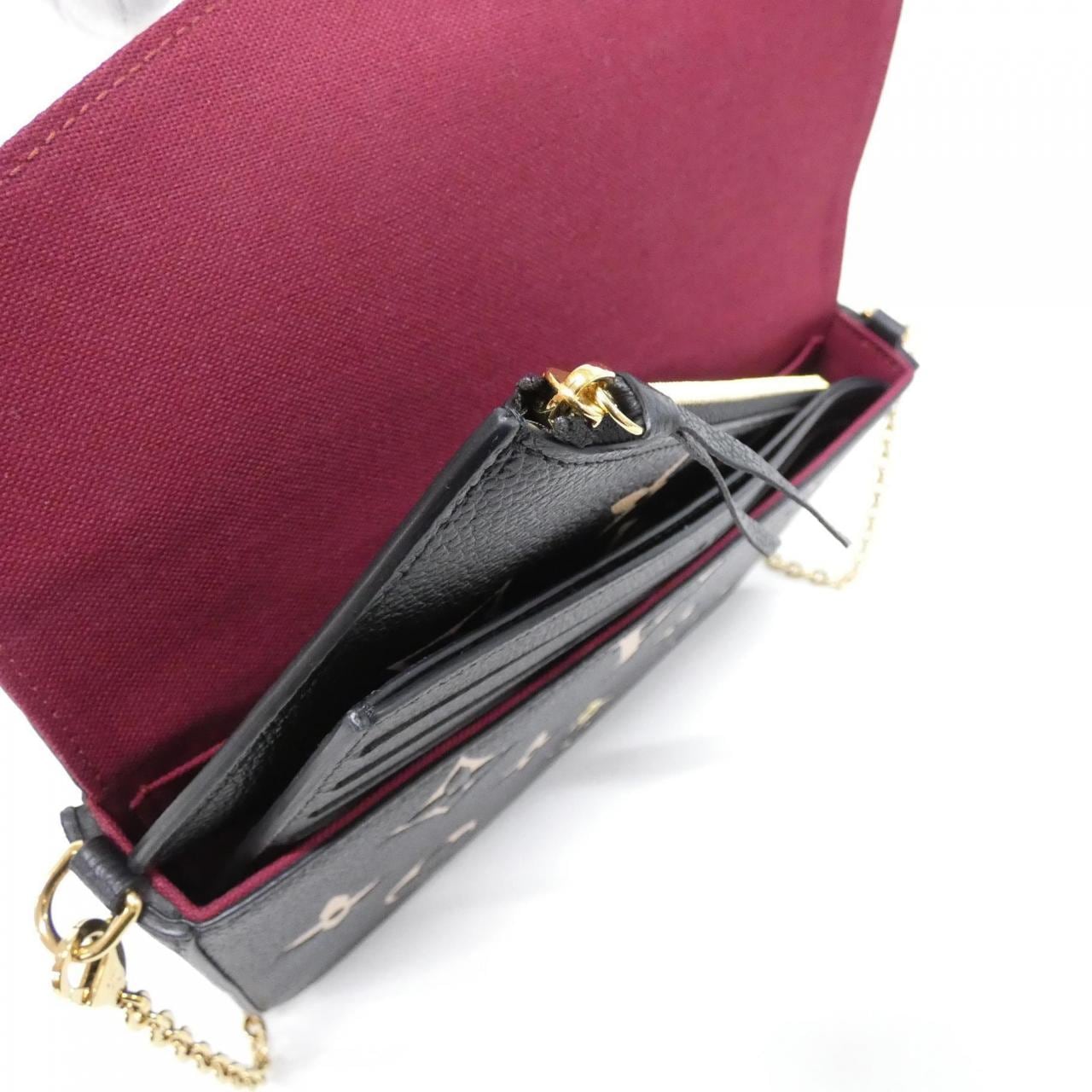 LOUIS VUITTON Pochette M80482 Shoulder Monogram 5