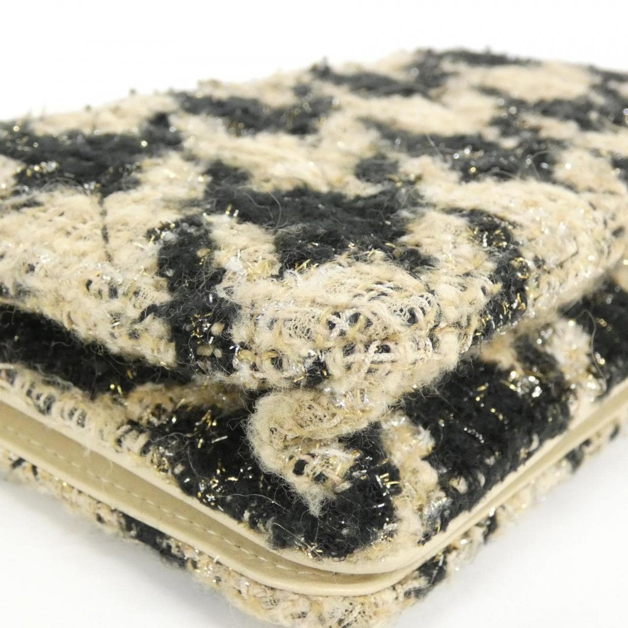 CHANEL Wallet Tweed 3