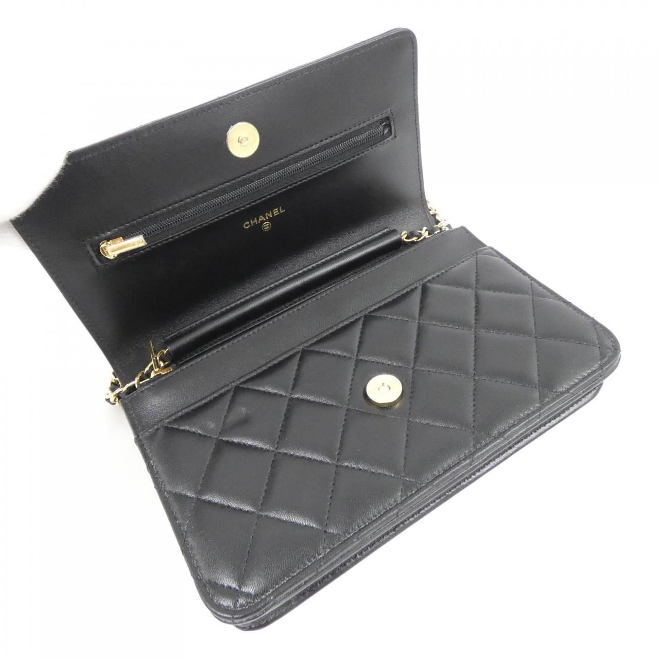 CHANEL Timeless Classic AP0250 Wallet Lambskin 5
