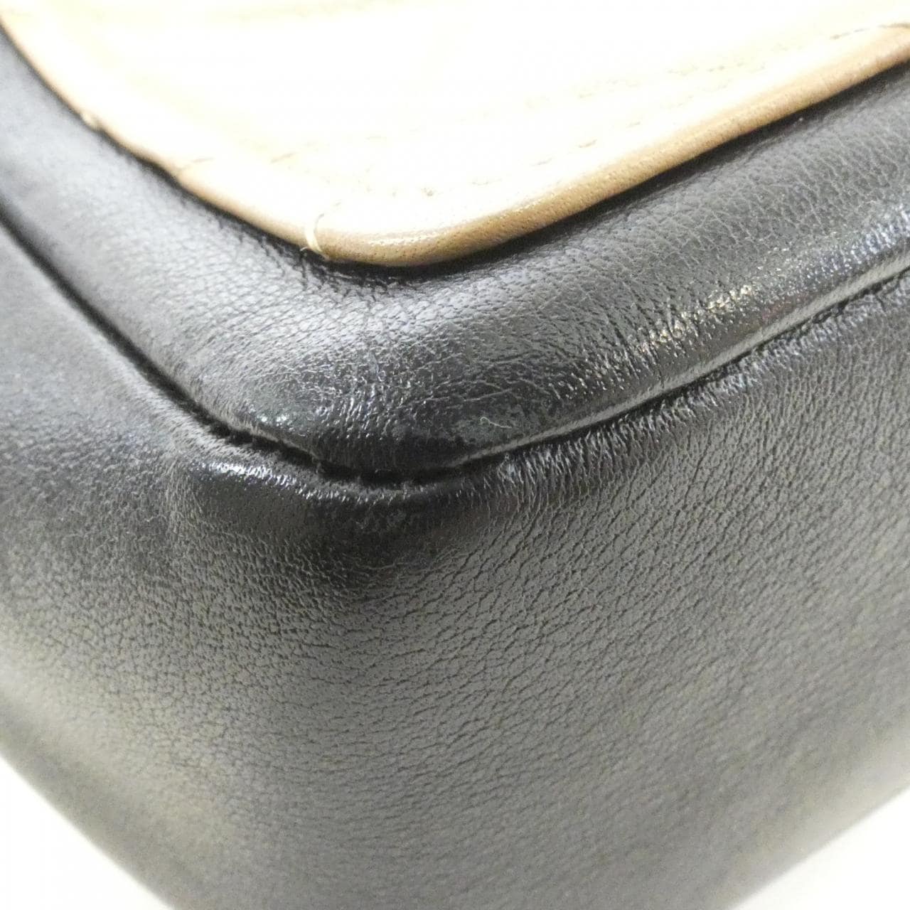 CHANEL 92210 Shoulder 3