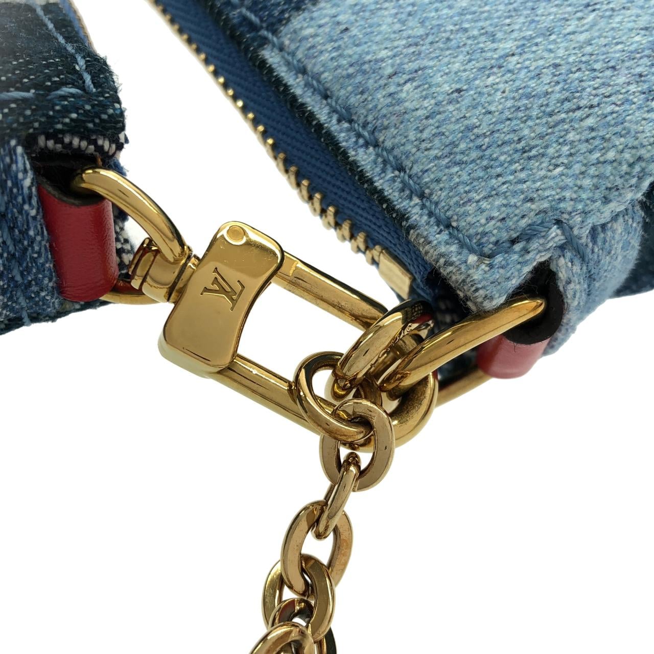LOUIS VUITTON Pochette M44990 Shoulder Monogram 5