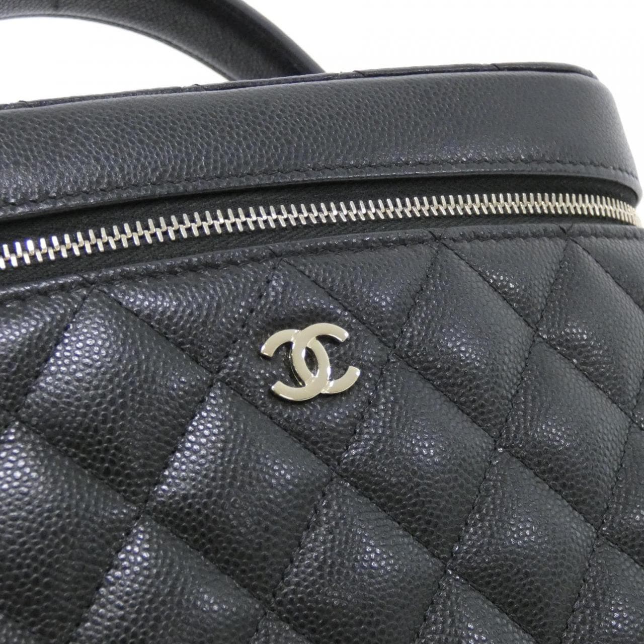 CHANEL Timeless Classic AP2573 Handbag Grained Calfskin 4