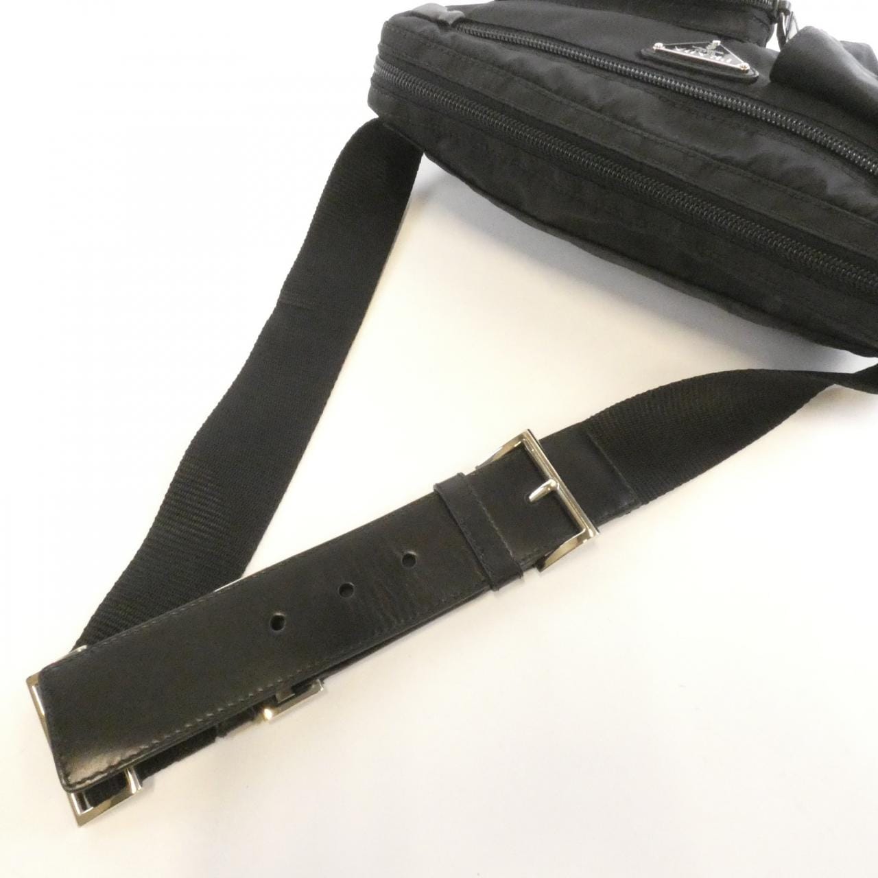 PRADA BM0008 腰包 4