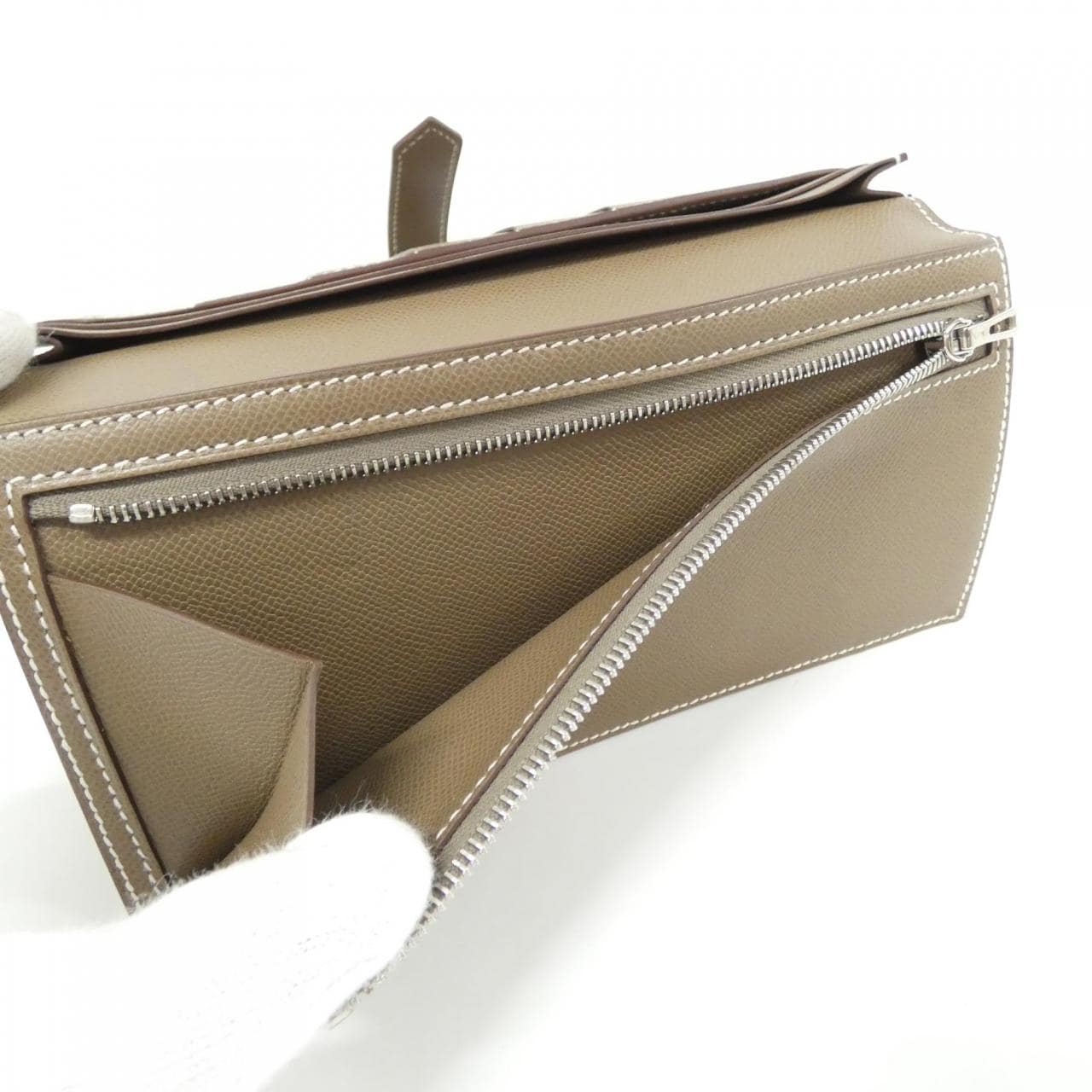 HERMES 084871CK Wallet 5