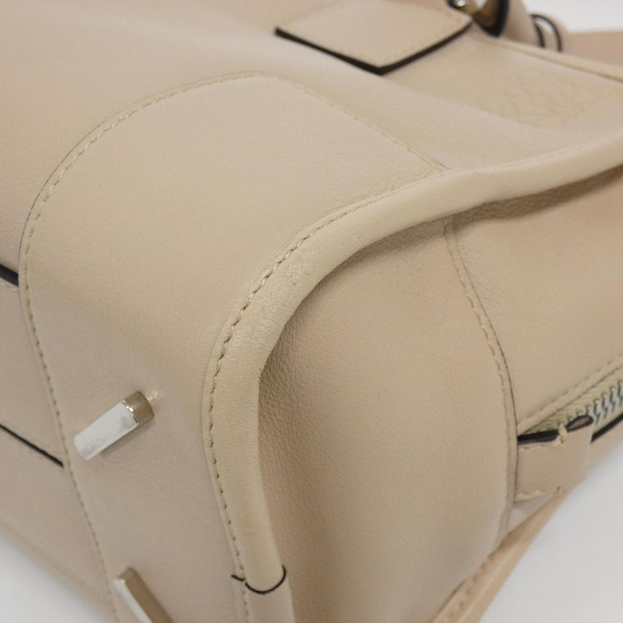 LOEWE Amazona 352 30 N03 手提包 3