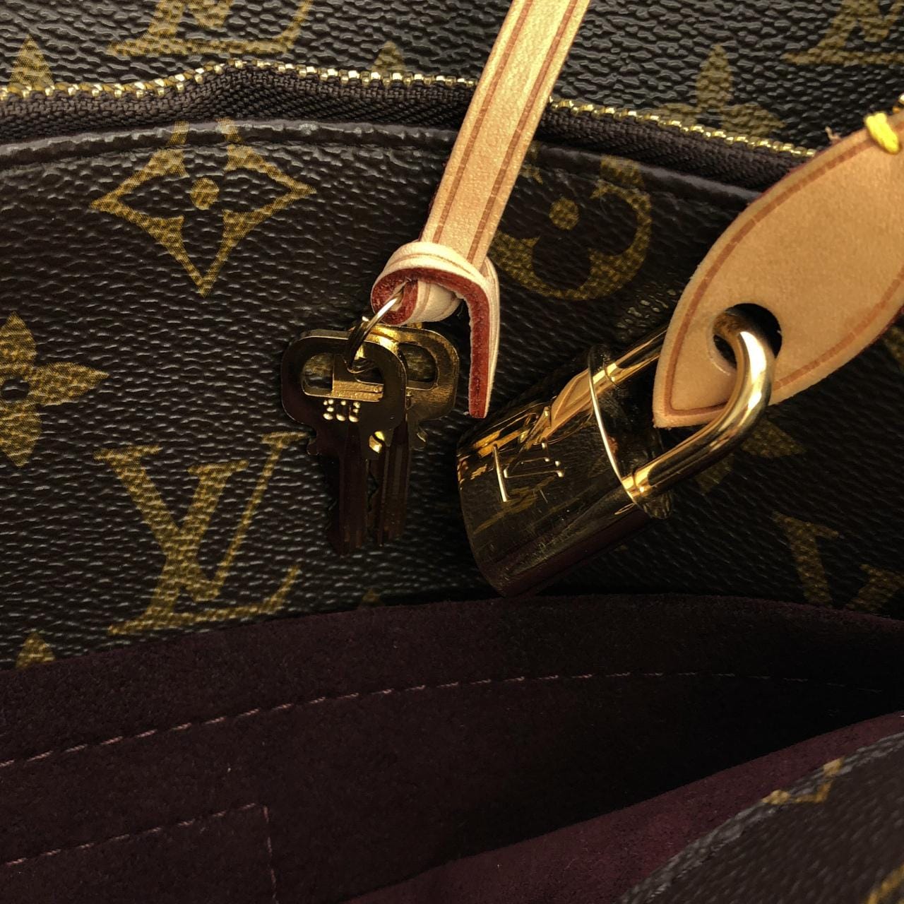 LOUIS VUITTON Montaigne M41056 Handbag Monogram 3