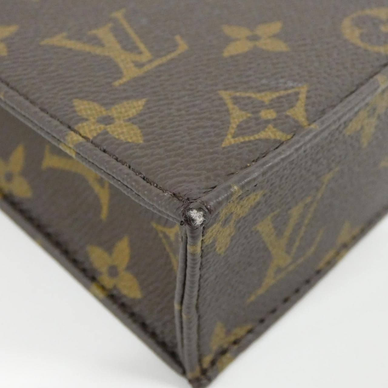 LOUIS VUITTON M69442 Handbag Monogram 2