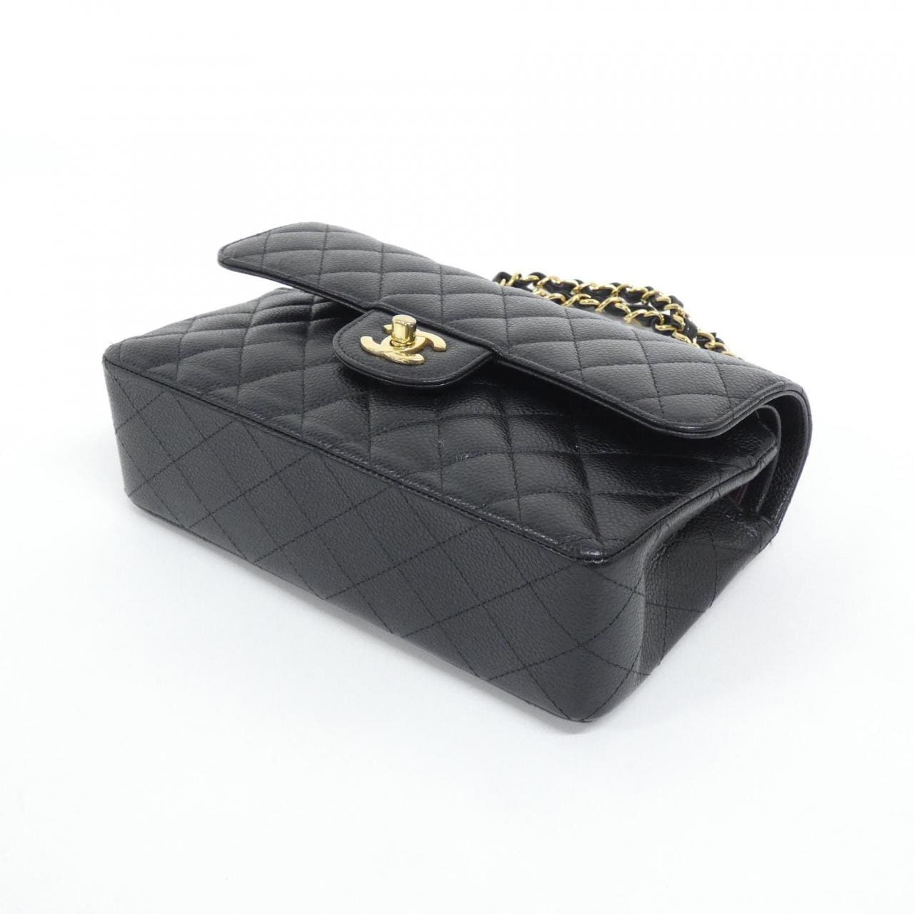 CHANEL Matelasse 1113 Shoulder Grained Calfskin 3