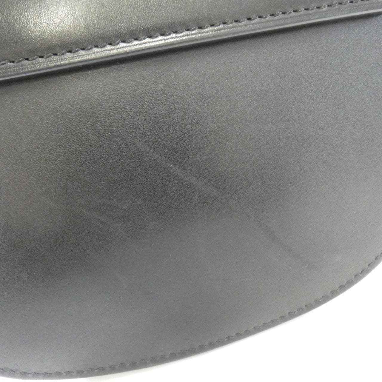 SAINT LAURENT 619740 BWR0W 肩背包 皮革 4