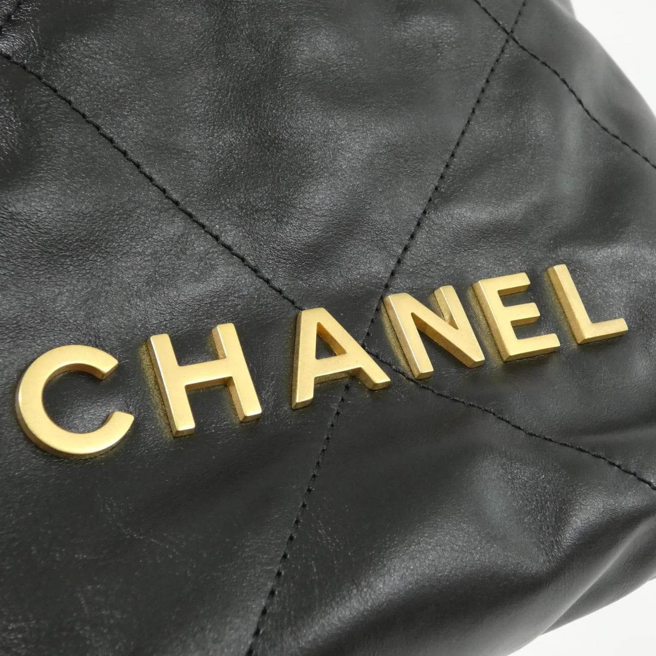 CHANEL Chanel 22 AS3980 Handbag 4