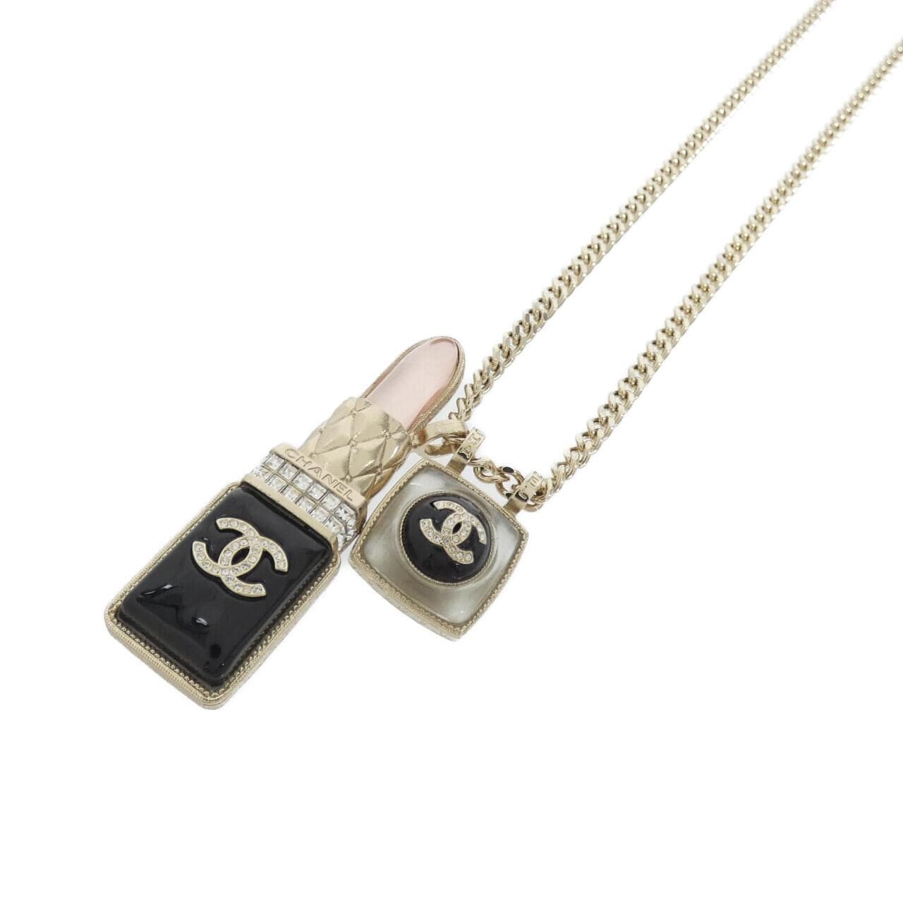 CHANEL AB7670