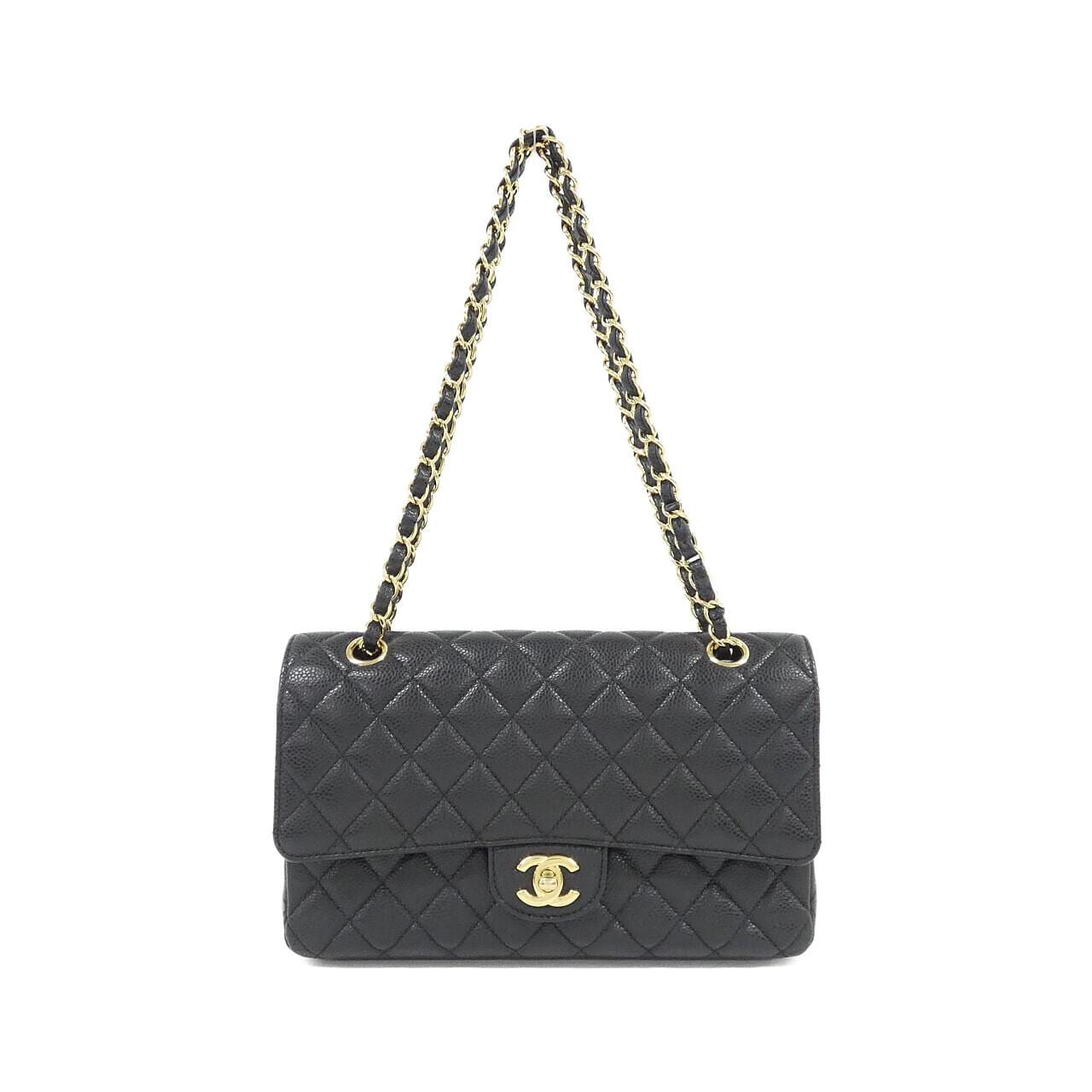 CHANEL Matelasse 1112 Shoulder Grained Calfskin