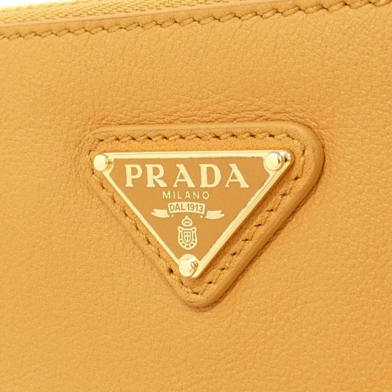 PRADA 1BC238 肩背包 4