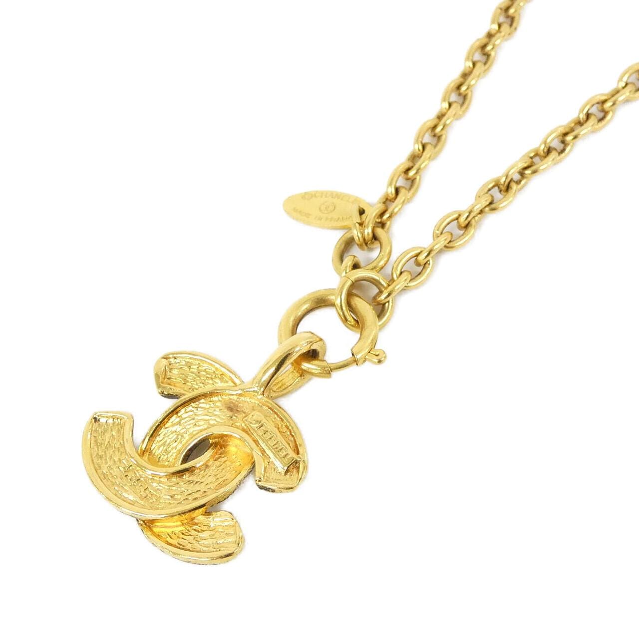 CHANEL Accessories 3