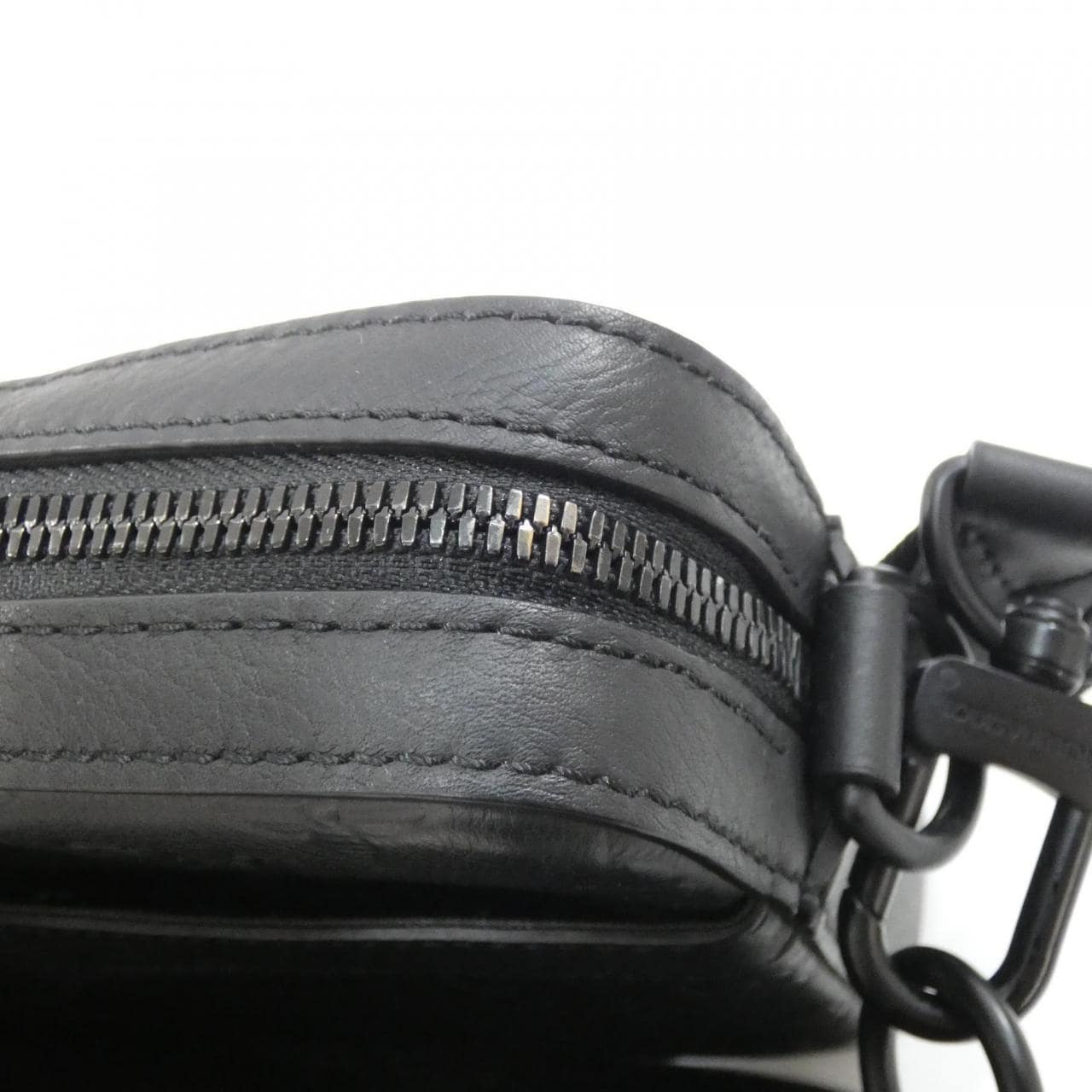 LOUIS VUITTON M46602 Shoulder Monogram 5
