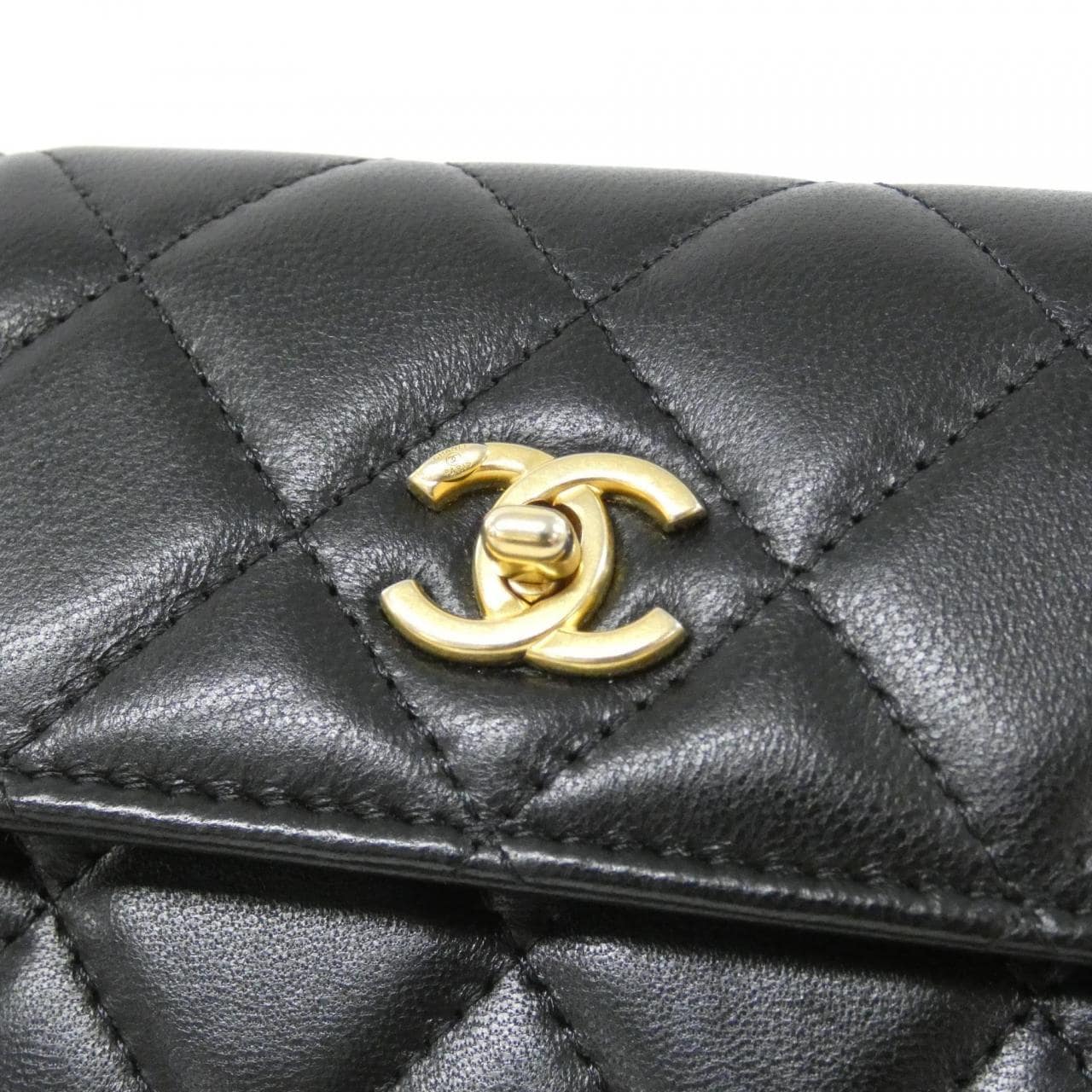 CHANEL Timeless Classic AP2704 銀包 羊皮 3