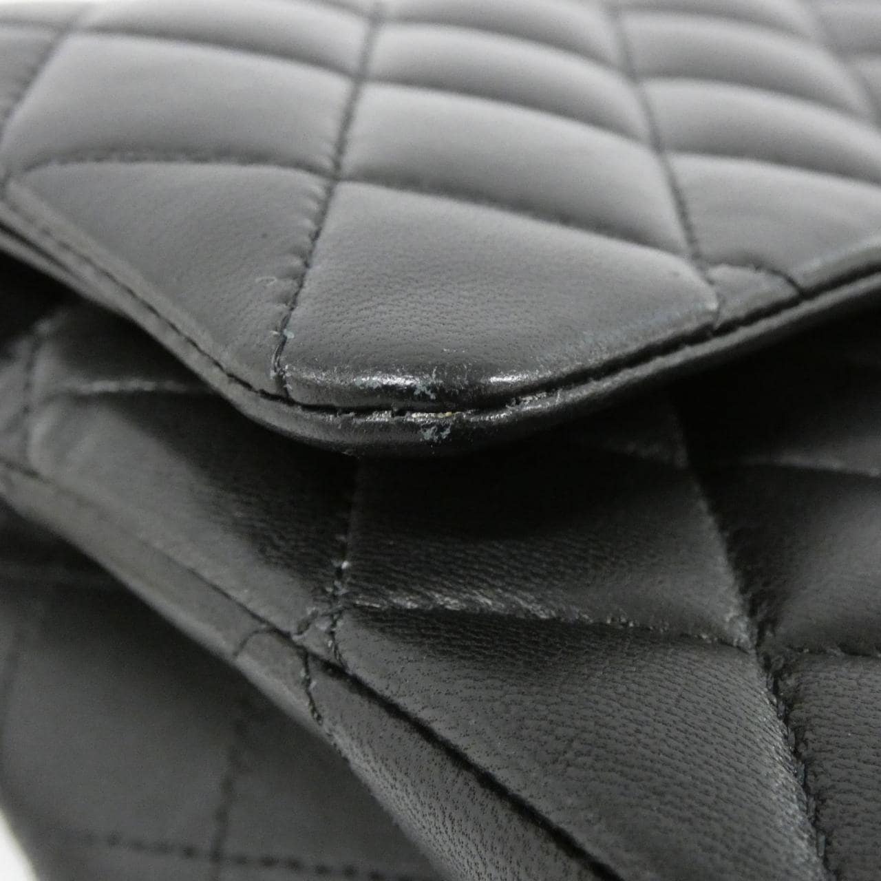 CHANEL Matelasse 1112 Shoulder Lambskin 5