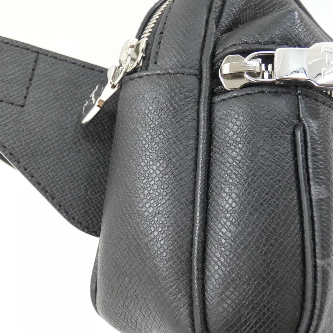 LOUIS VUITTON Bum Bag M30245 Shoulder Canvas 4