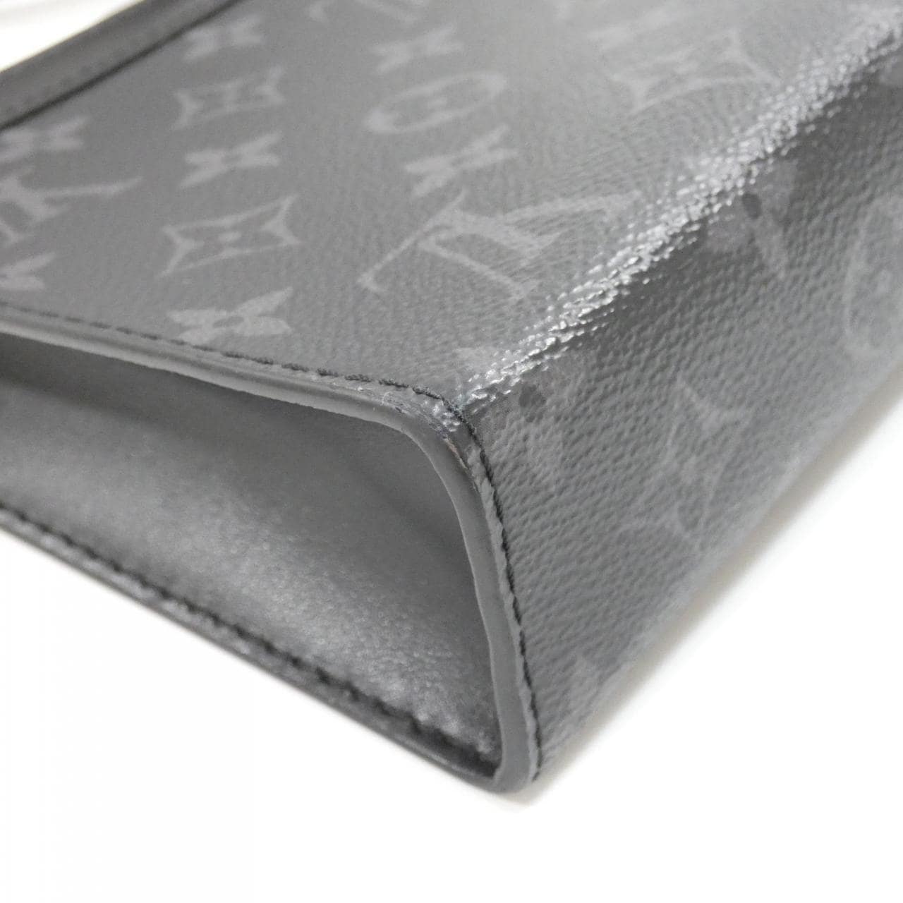 LOUIS VUITTON Eclipse M81124 Shoulder Monogram 3