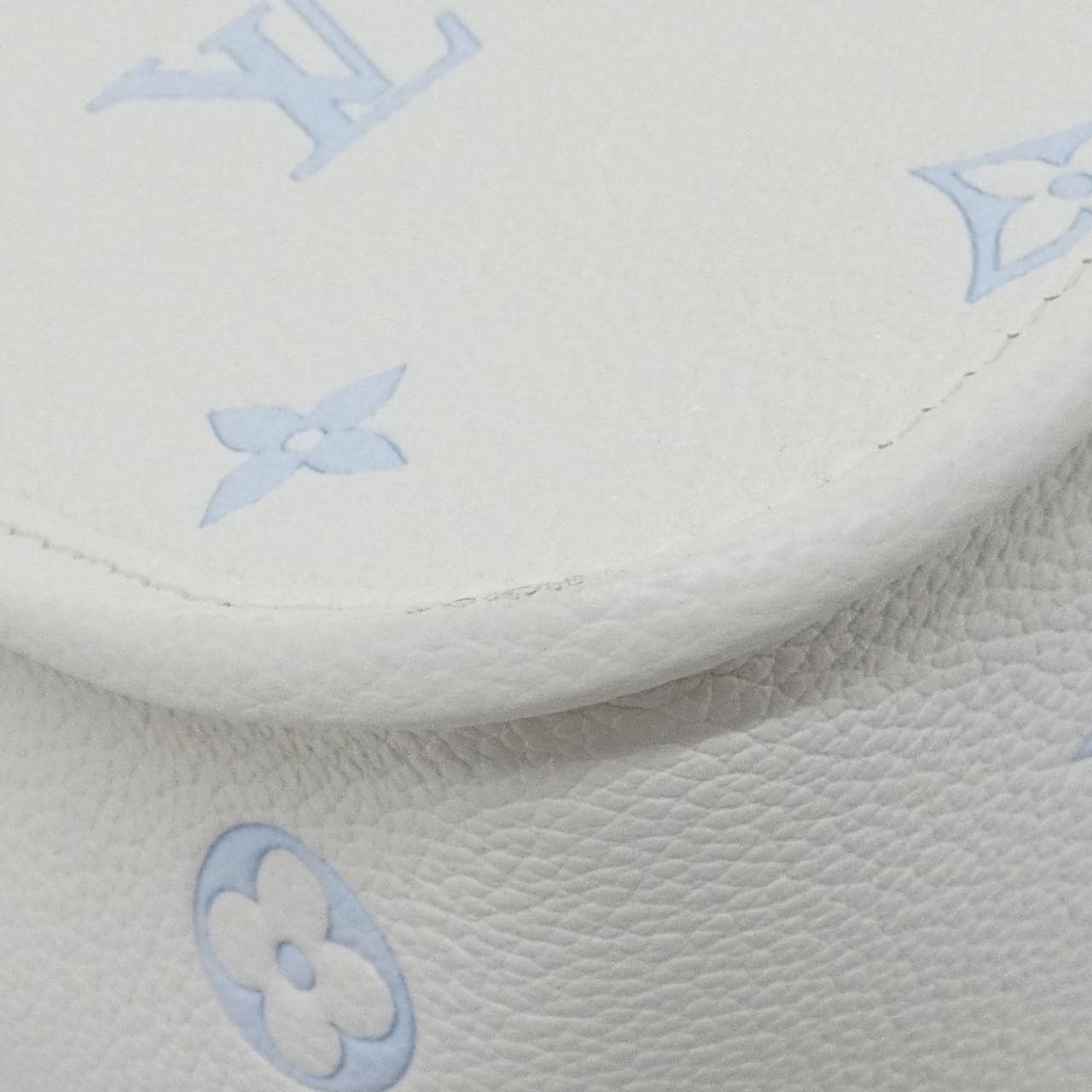 LOUIS VUITTON M28054 Shoulder Monogram 3