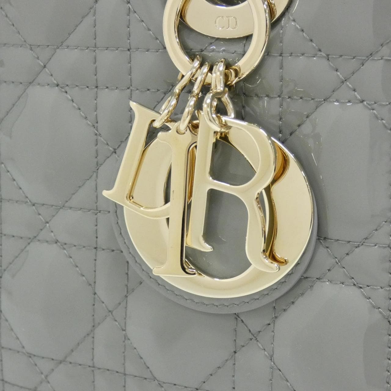 DIOR Lady Dior M0531OWCB 手提包 漆皮 5