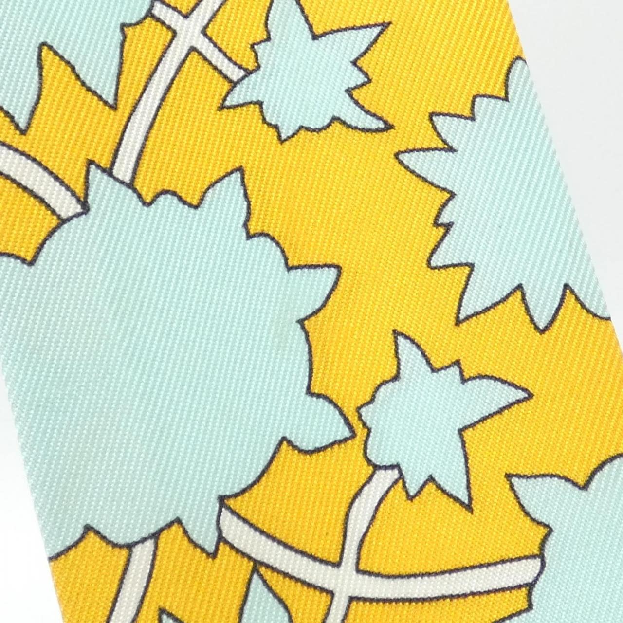 HERMES Scarf 4