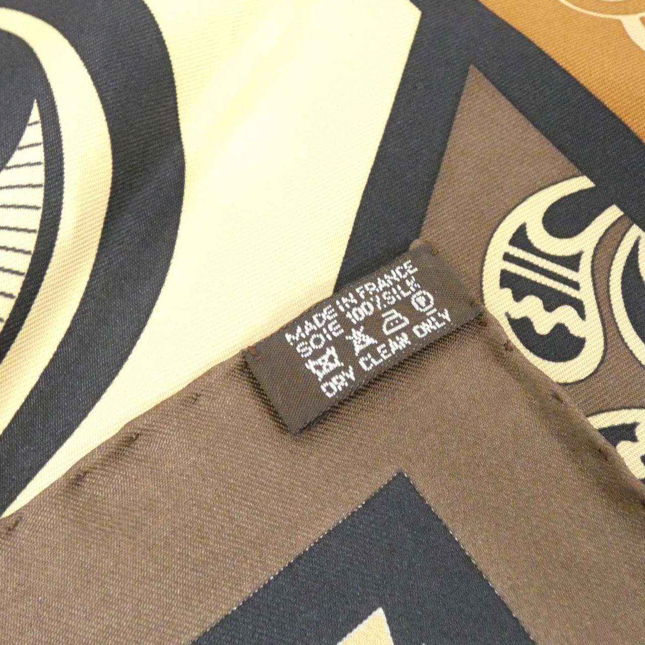 HERMES Scarf 5