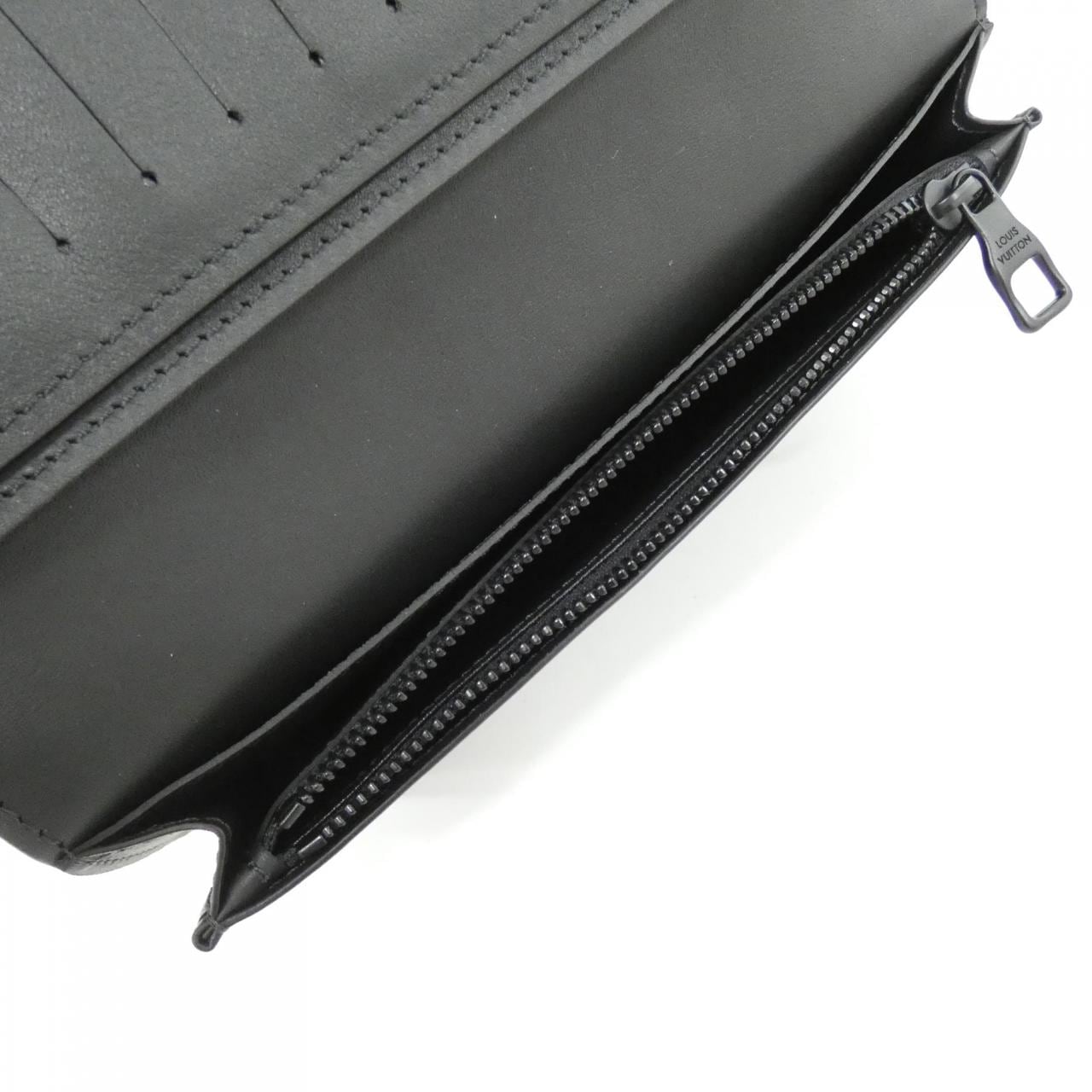 LOUIS VUITTON M69038 Wallet Monogram 4