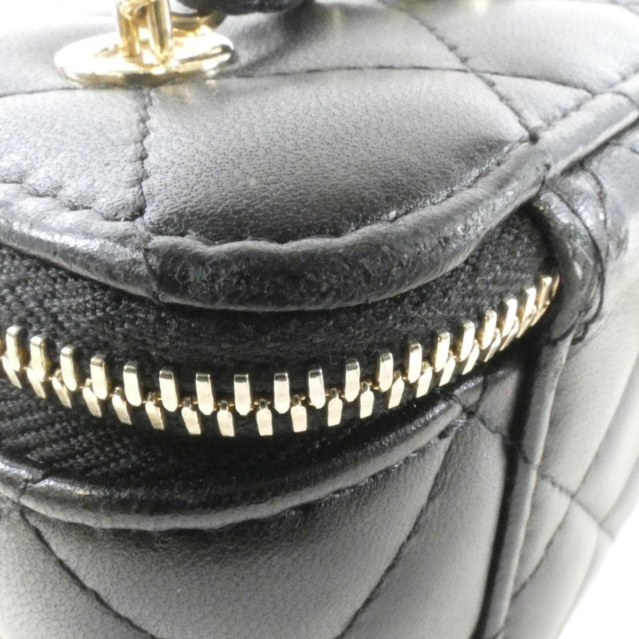 CHANEL Timeless Classic AP1340 Shoulder Lambskin 4