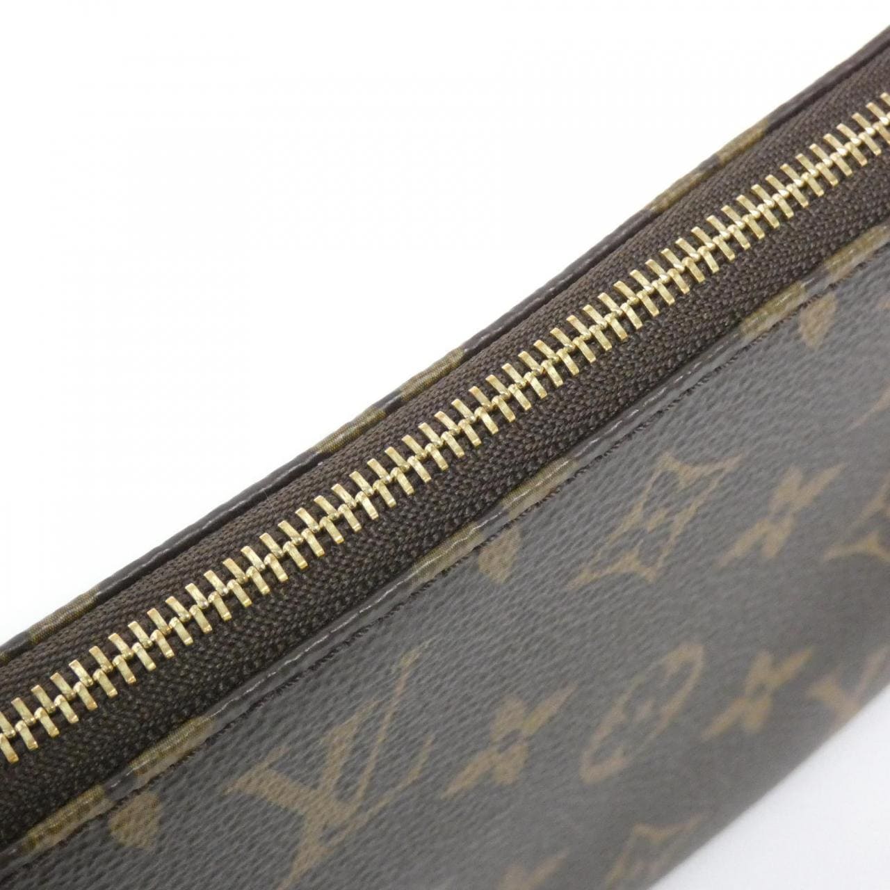 LOUIS VUITTON Pochette M82766 Pochette Monogram 4