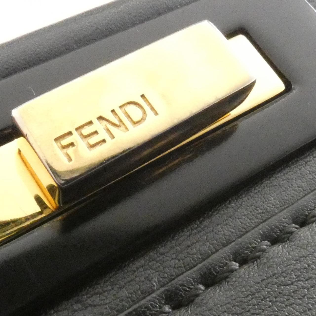 FENDI Peekaboo 8BN290 3ZN Handbag 3