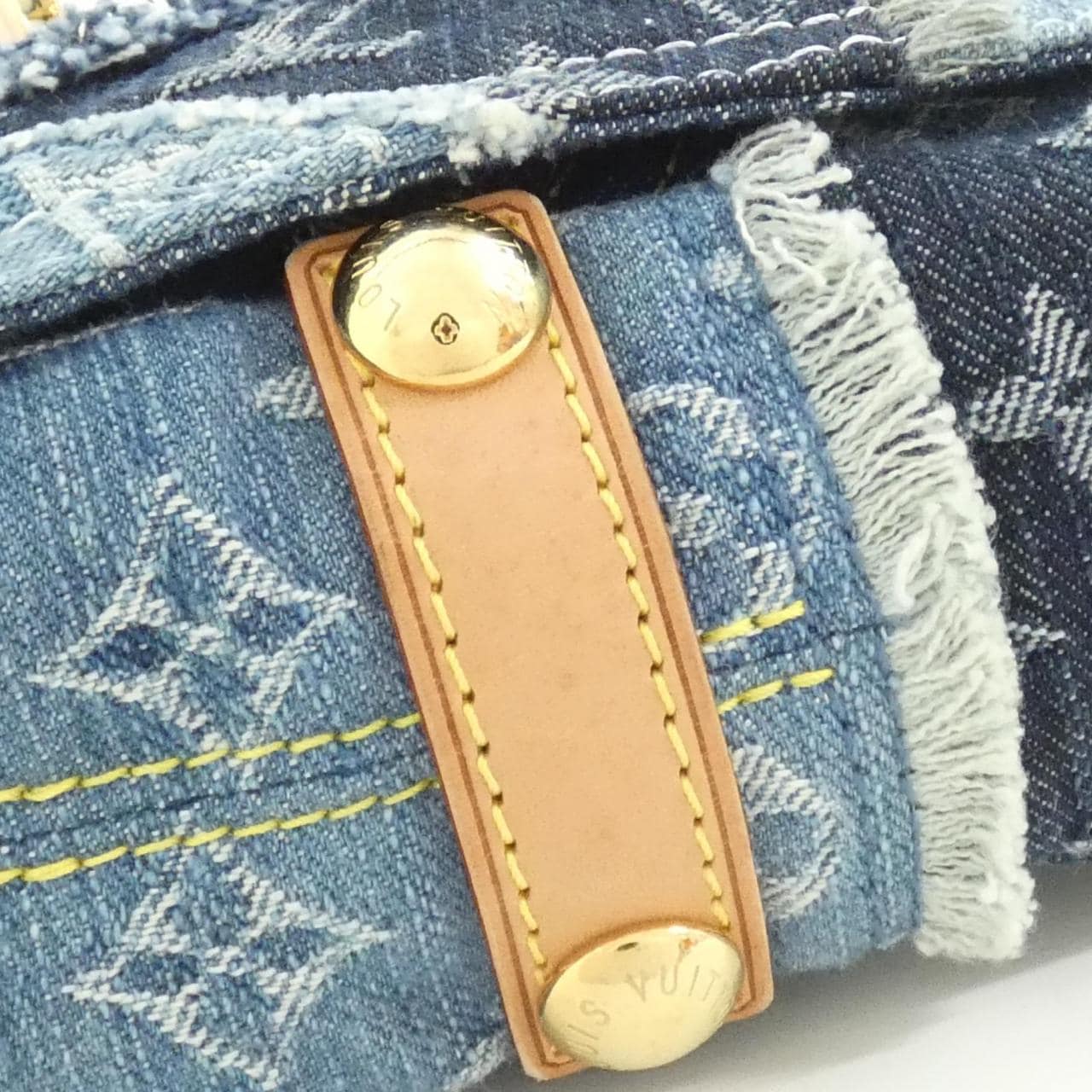 LOUIS VUITTON M95374 Shoulder Monogram 3